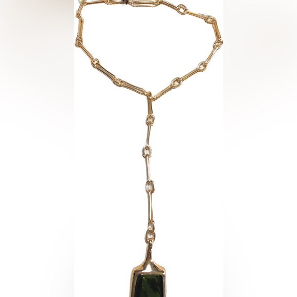 RIm Soho Green Geometric Stone
Pendant Necklace 17” L Adjustable - Picture 12 of 17